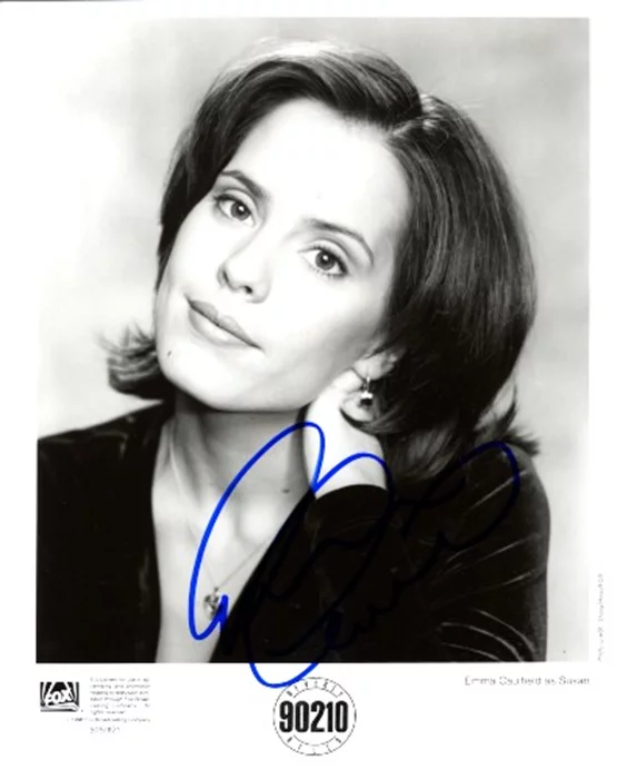 Emma Caulfield autograph