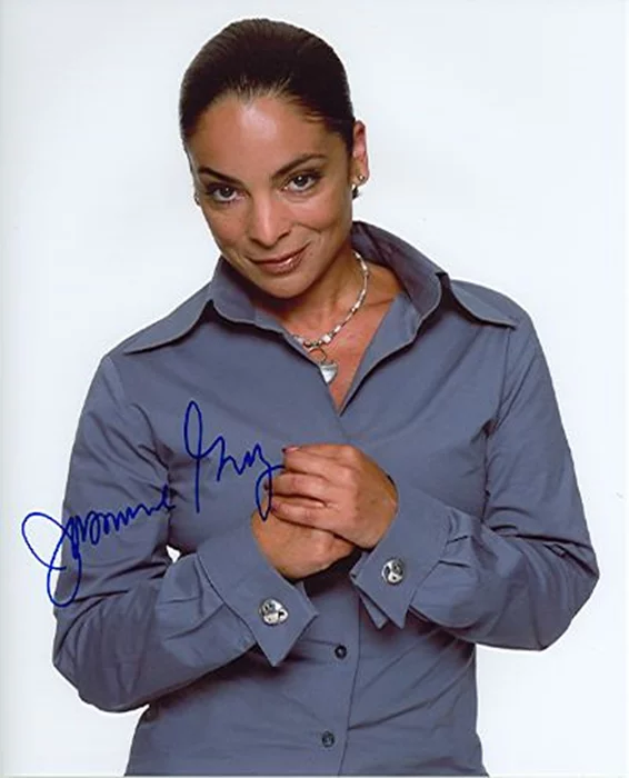 Jasmine Guy autograph