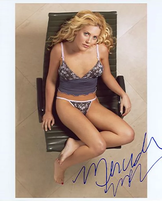 Mercedes McNab autograph