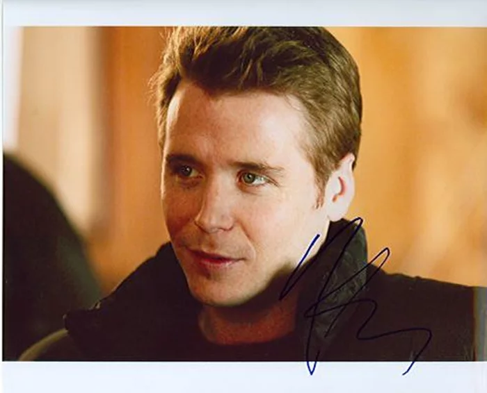Kevin Connolly autograph