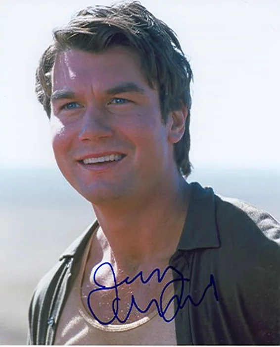 Jerry O'Connell autograph