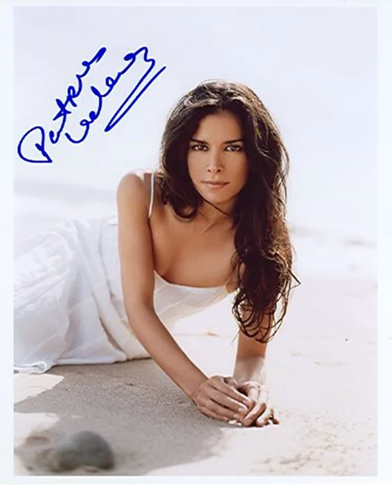 Patricia Velasquez autograph