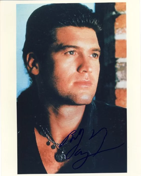 Billy Ray Cyrus autograph
