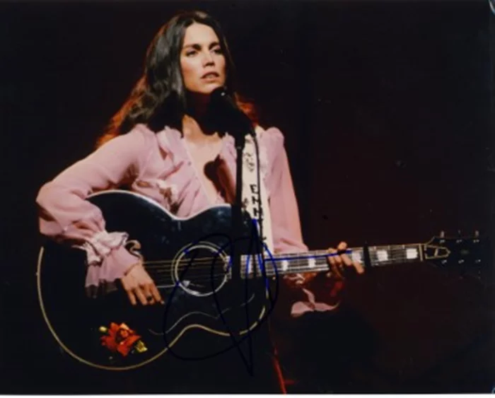 Emmylou Harris autograph