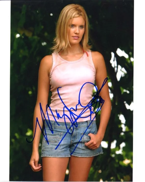 Maggie Grace autograph
