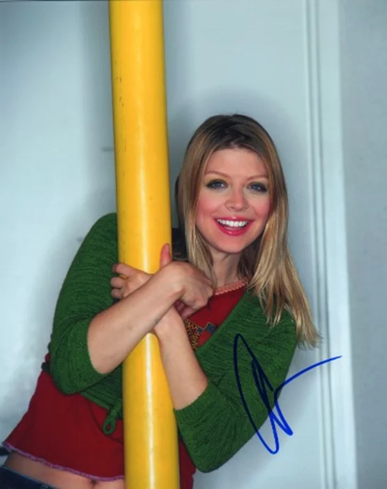 Amber Benson autograph