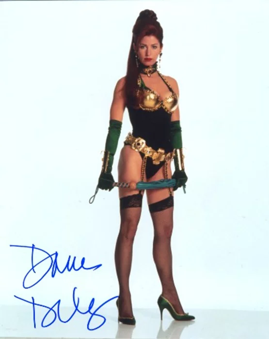 Dana Delany autograph