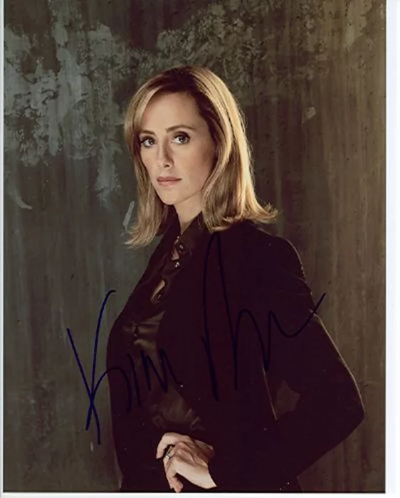 Kim Raver autograph