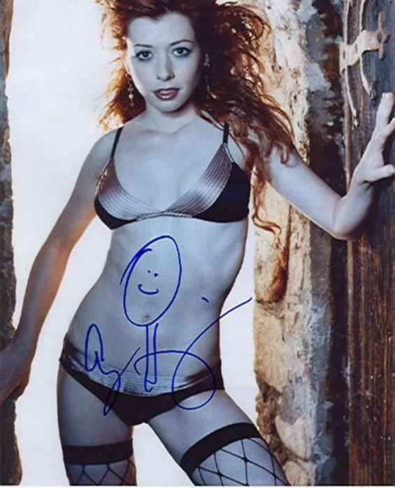 Alyson Hannigan autograph