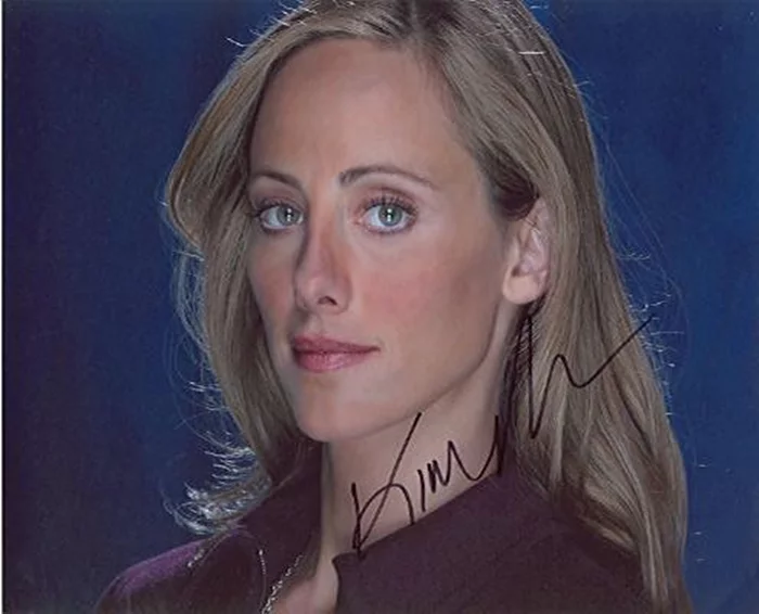 Kim Raver autograph
