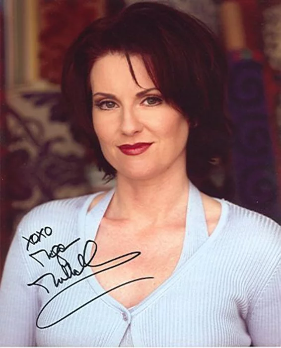 Megan Mullally autograph