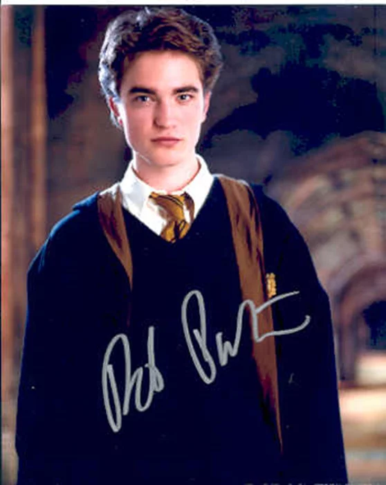 Robert Pattinson autograph