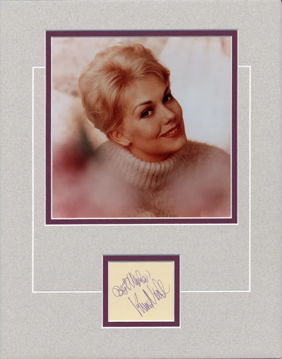 Kim Novak autograph