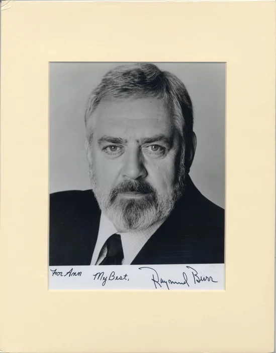Raymond Burr autograph