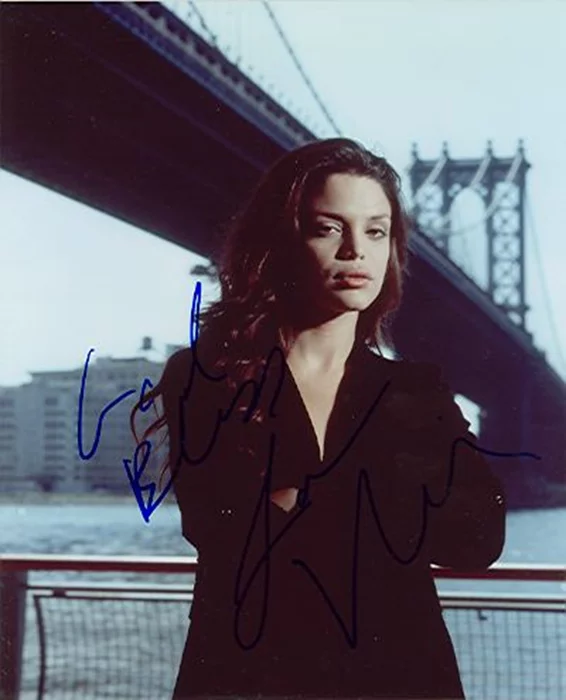 Vanessa Ferlito autograph