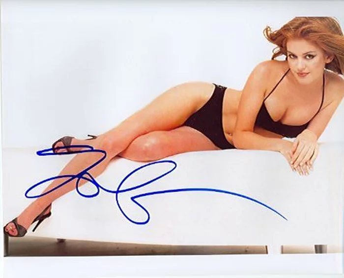 Isla Fisher autograph