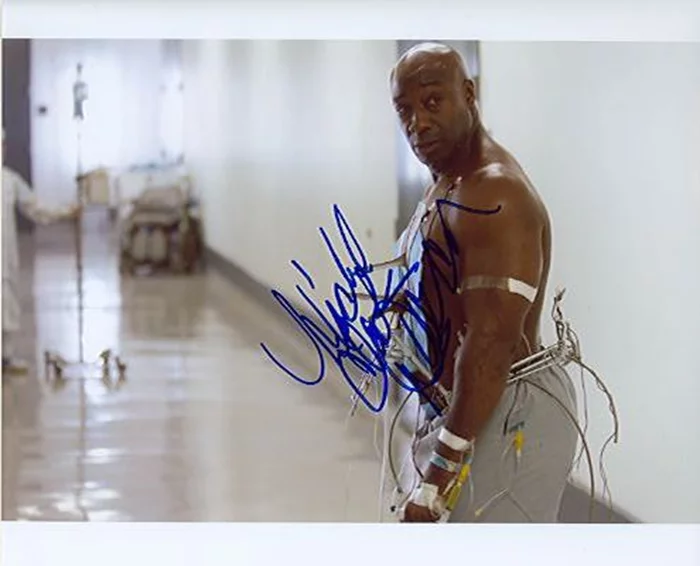 Michael Clarke Duncan autograph