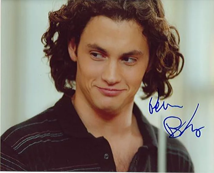 Penn Badgley autograph