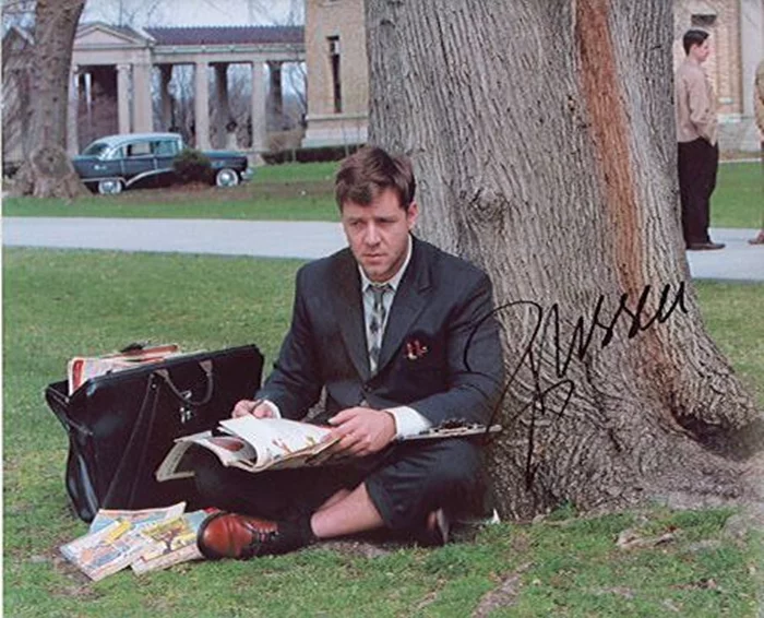 Russell Crowe autograph