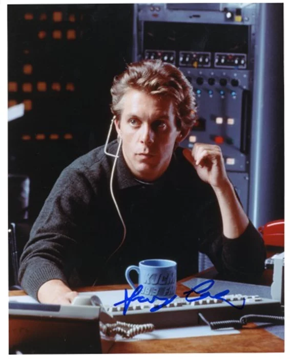 Gary Cole autograph