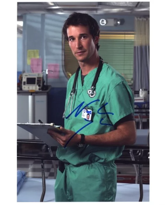 Noah Wyle autograph