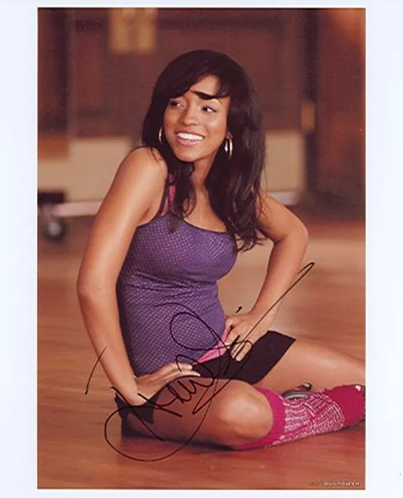 Drew Sidora autograph