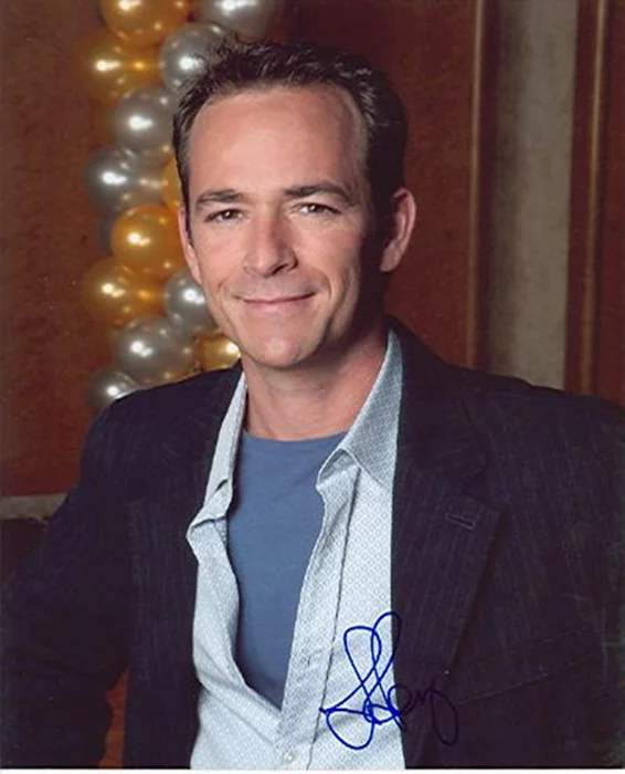 Luke Perry autograph