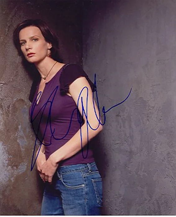 Rachel Griffiths autograph