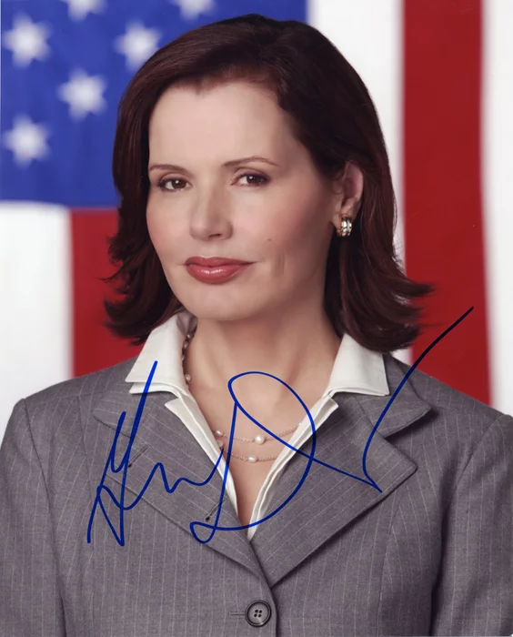 Geena Davis autograph