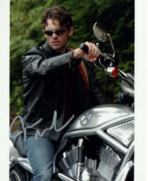 James Marsden autograph