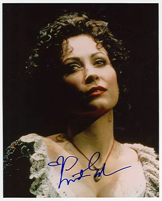 Linda Eder autograph