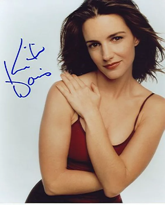 Kristin Davis autograph