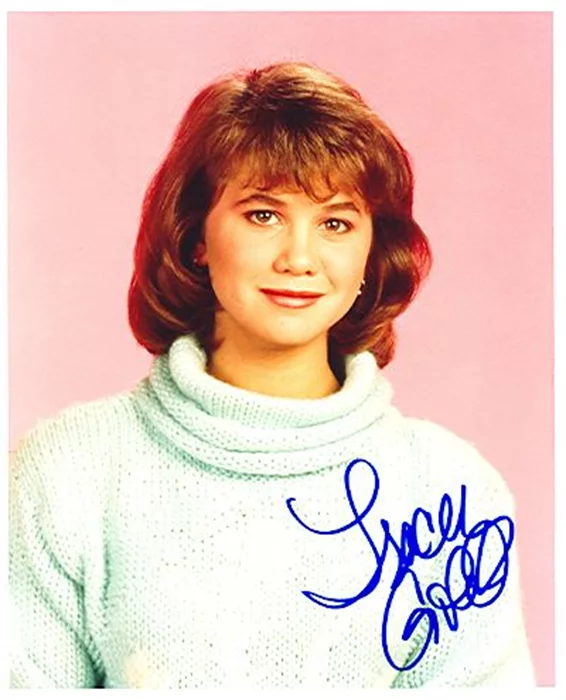 Tracey Gold autograph