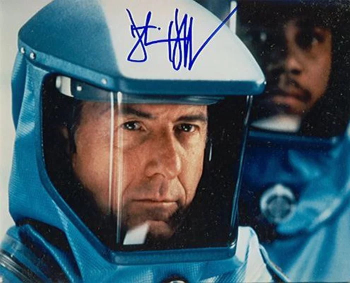 Dustin Hoffman autograph
