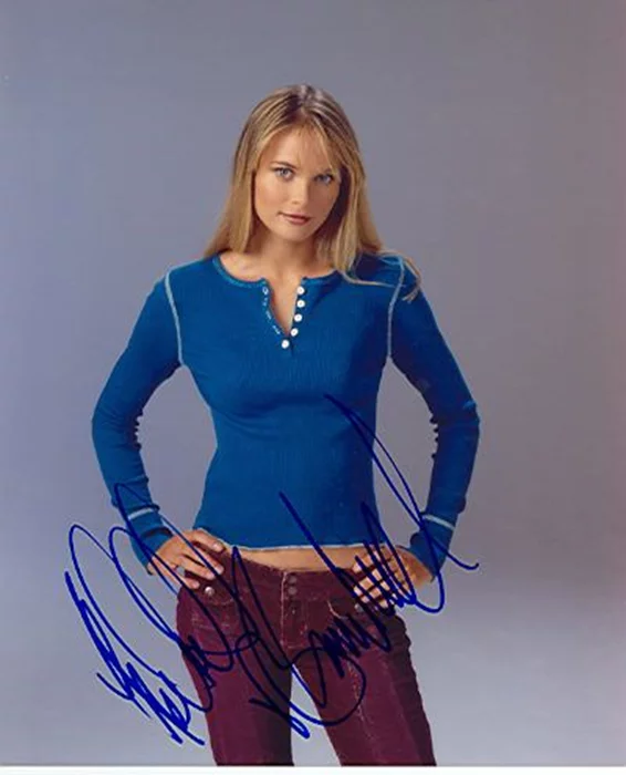 Rachel Blanchard autograph