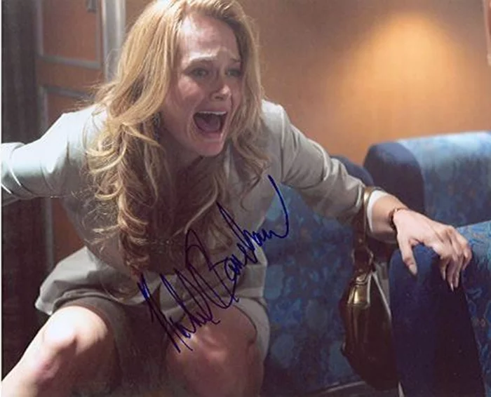 Rachel Blanchard autograph