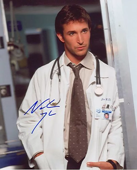 Noah Wyle autograph