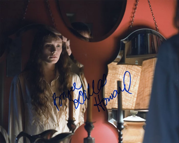Bryce Dallas Howard autograph