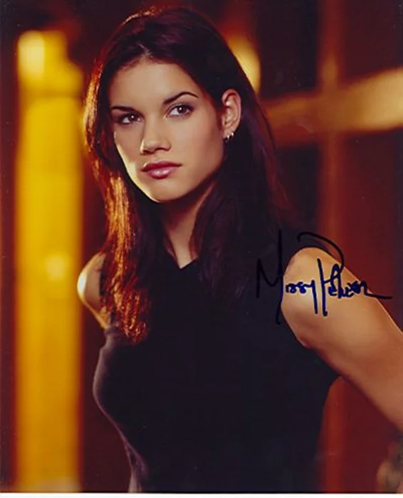 Missy Peregrym autograph