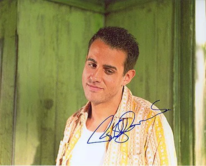 Bobby Cannavale autograph