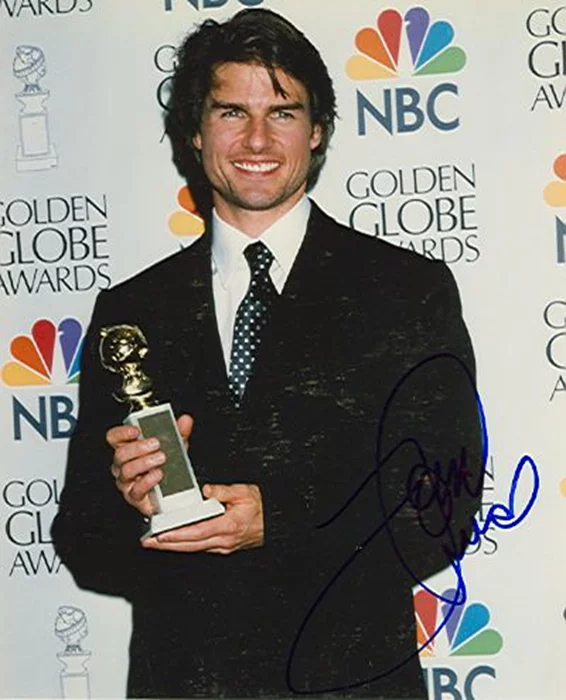 Tom Cruise autograph