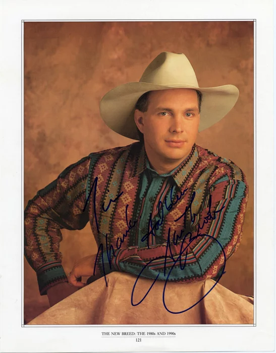 Garth Brooks autograph