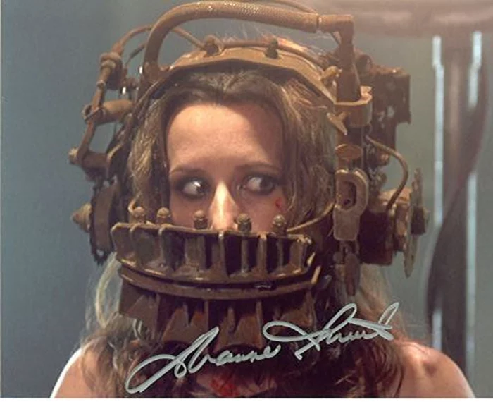 Shawnee Smith autograph