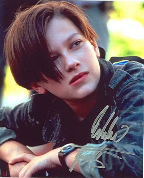 Eddie Furlong autograph