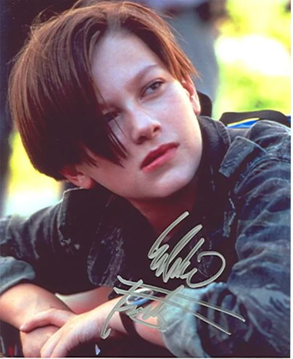 Eddie Furlong autograph