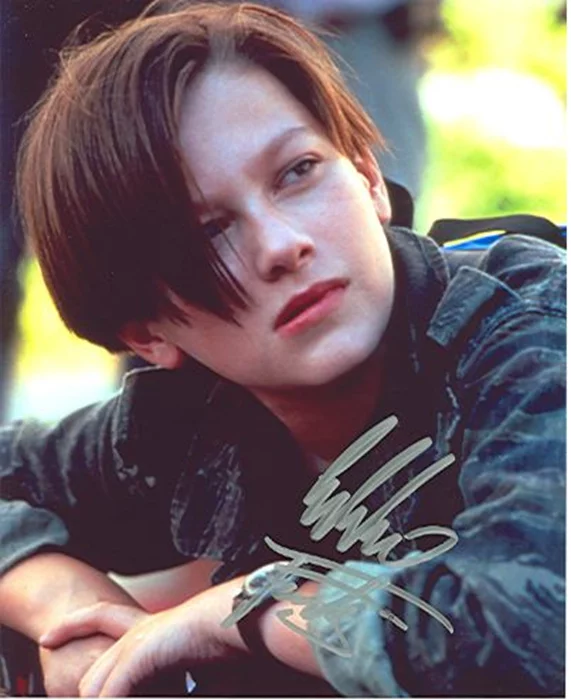 Eddie Furlong autograph