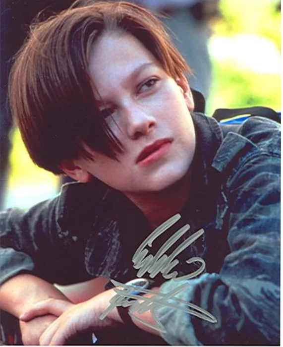 Eddie Furlong autograph