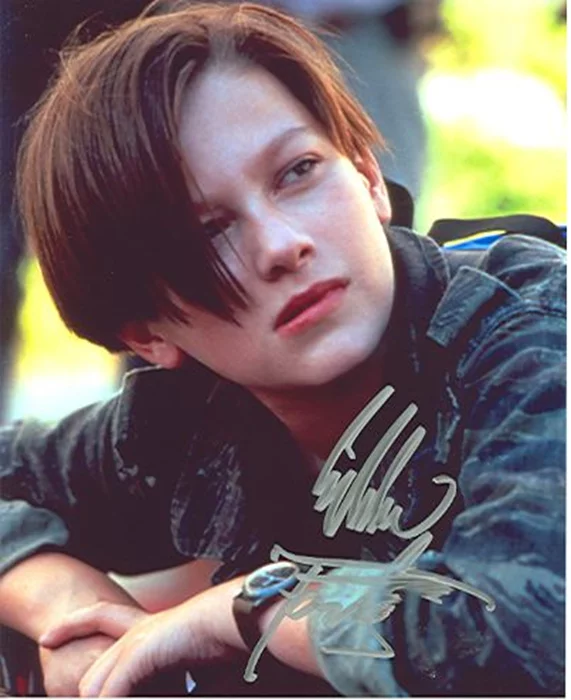 Eddie Furlong autograph
