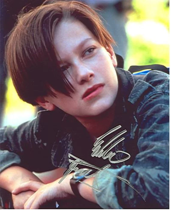 Eddie Furlong autograph
