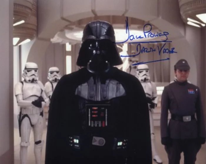 Dave Prowse autograph